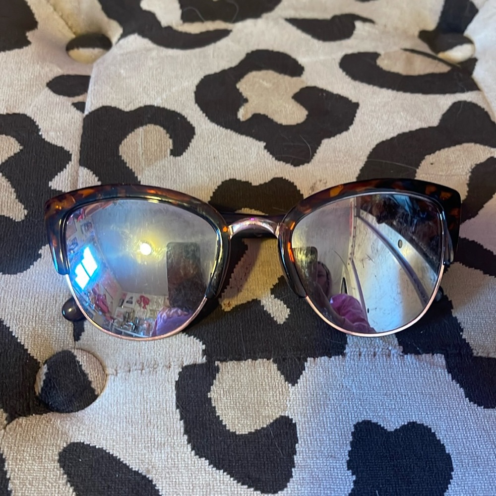 Express mirrored cat eyed sunglasses (Used)